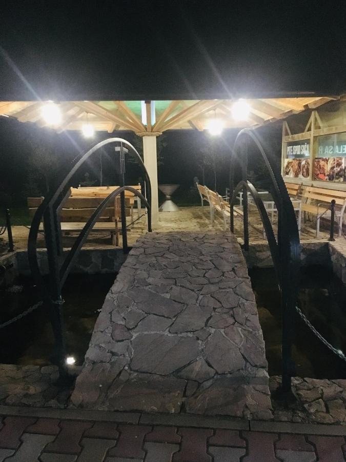 Omladinski Hotel Rostovo Bugojno Buitenkant foto