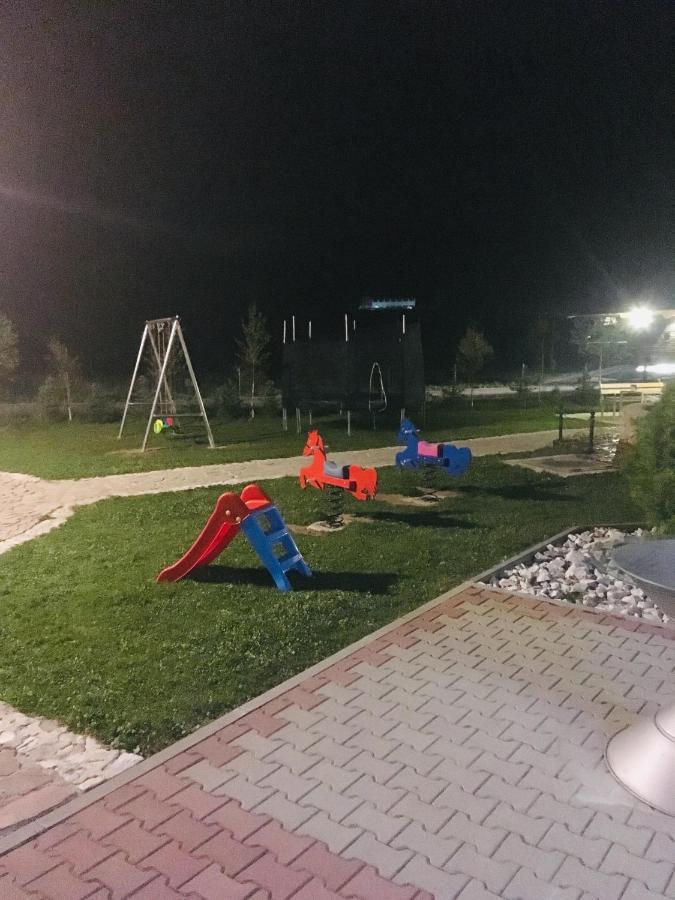 Omladinski Hotel Rostovo Bugojno Buitenkant foto