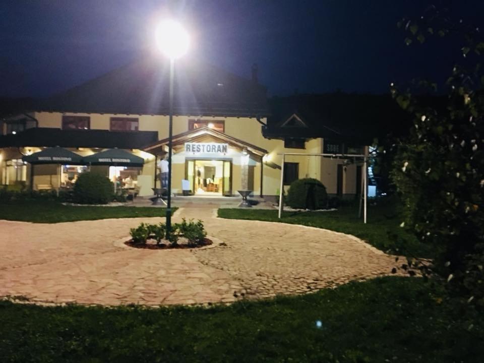 Omladinski Hotel Rostovo Bugojno Buitenkant foto