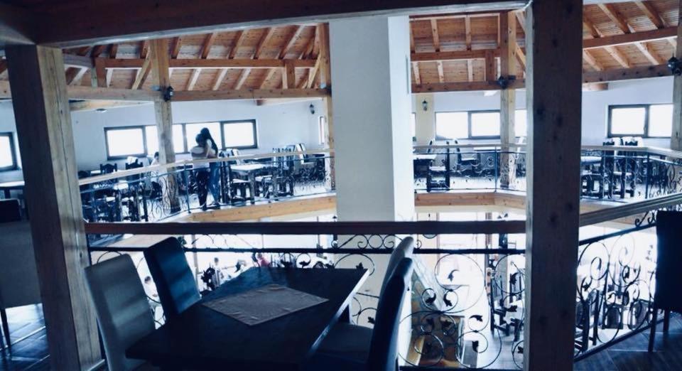 Omladinski Hotel Rostovo Bugojno Buitenkant foto